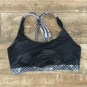 Lululemon Strappy Sports Bra size 8 built in pads